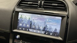 2020 (20) JAGUAR F-PACE 3.0d V6 300 Sport 5dr Auto AWD 4691698