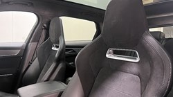 2021 (21) JAGUAR F-PACE 5.0 V8 550 SVR 5dr Auto AWD 4677375