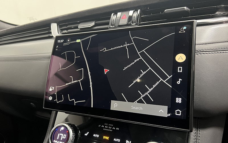 2021 (21) JAGUAR F-PACE 5.0 V8 550 SVR 5dr Auto AWD 4677364