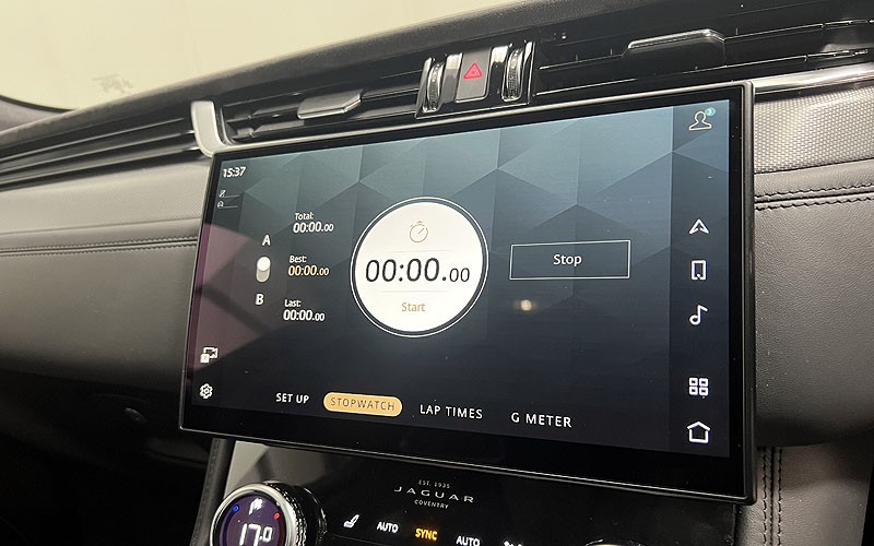 2021 (21) JAGUAR F-PACE 5.0 V8 550 SVR 5dr Auto AWD 4677370