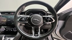 2021 (21) JAGUAR F-PACE 5.0 V8 550 SVR 5dr Auto AWD 4677355