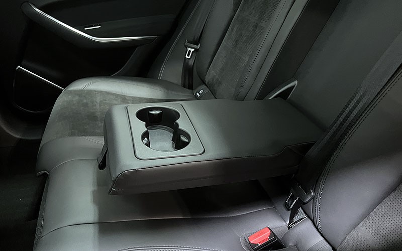 2021 (21) JAGUAR F-PACE 5.0 V8 550 SVR 5dr Auto AWD 4677380