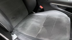 2021 (21) JAGUAR F-PACE 5.0 V8 550 SVR 5dr Auto AWD 4677353