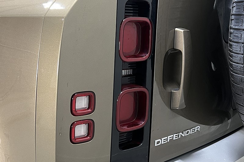 2025 (25) LAND ROVER COMMERCIAL DEFENDER 3.0 D250 Hard Top S Auto 4740125