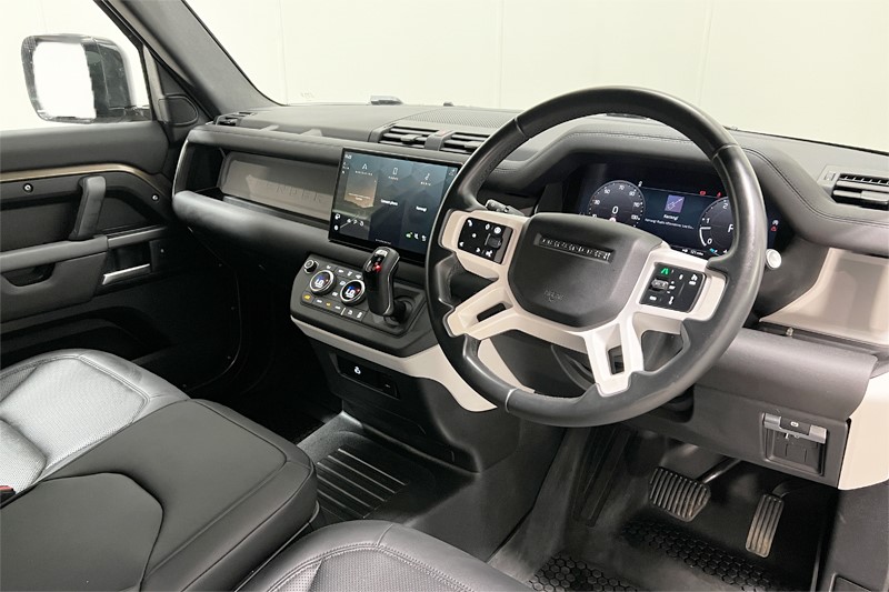 2025 (25) LAND ROVER COMMERCIAL DEFENDER 3.0 D250 Hard Top S Auto 4740095