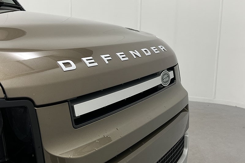 2025 (25) LAND ROVER COMMERCIAL DEFENDER 3.0 D250 Hard Top S Auto 4740124
