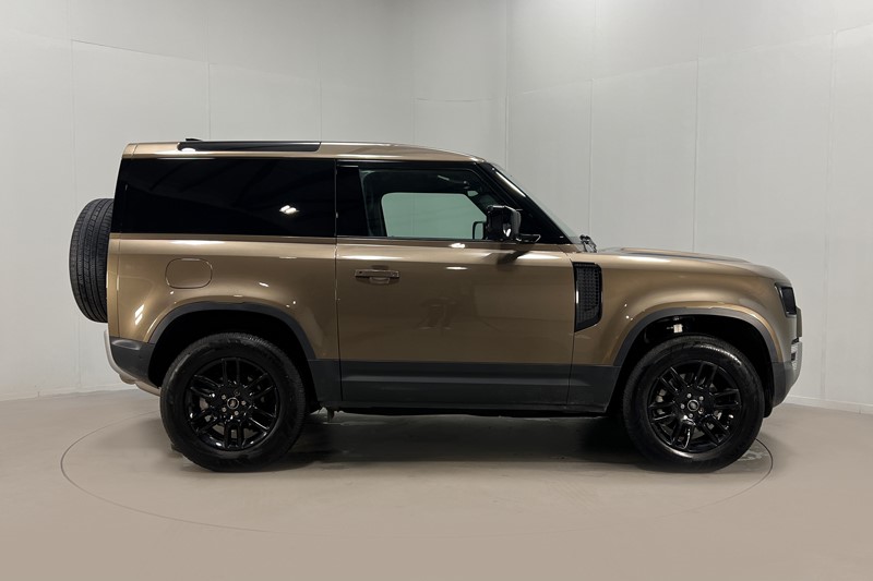 2025 (25) LAND ROVER COMMERCIAL DEFENDER 3.0 D250 Hard Top S Auto 4740091