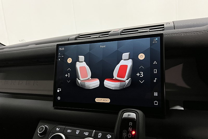 2025 (25) LAND ROVER COMMERCIAL DEFENDER 3.0 D250 Hard Top S Auto 4740115