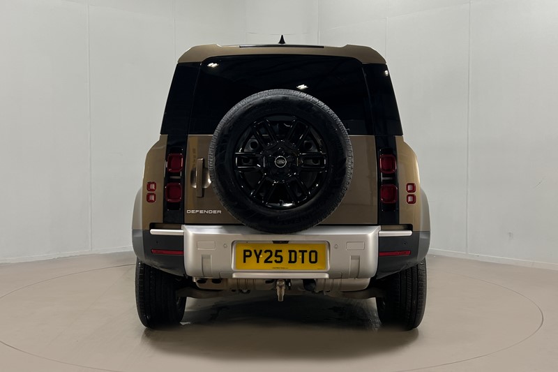 2025 (25) LAND ROVER COMMERCIAL DEFENDER 3.0 D250 Hard Top S Auto 4740092