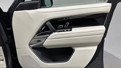 2024 (24) LAND ROVER RANGE ROVER 3.0 D350 HSE 4dr Auto 4741107