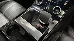 2022 (72) LAND ROVER RANGE ROVER VELAR 2.0 D200 Edition 5dr Auto 4700327