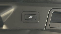 2022 (72) LAND ROVER RANGE ROVER VELAR 2.0 D200 Edition 5dr Auto 4700344