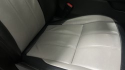 2019 (69) LAND ROVER RANGE ROVER EVOQUE 2.0 D180 R-Dynamic S 5dr Auto 4750003