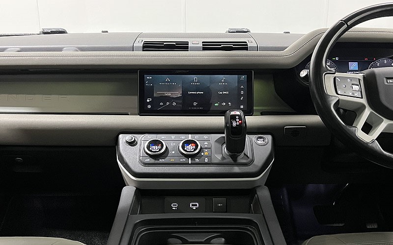 2022 (72) LAND ROVER DEFENDER 2.0 P400e XS Edition 110 5dr Auto 4698752