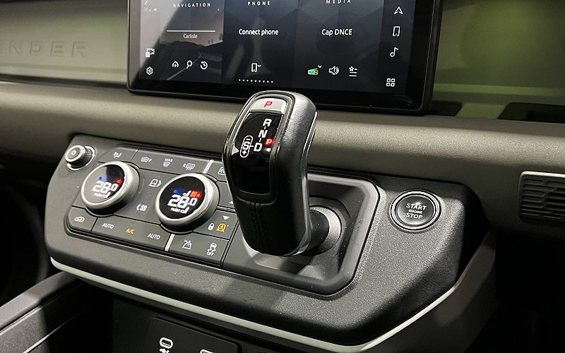 2022 (72) LAND ROVER DEFENDER 2.0 P400e XS Edition 110 5dr Auto 4698767