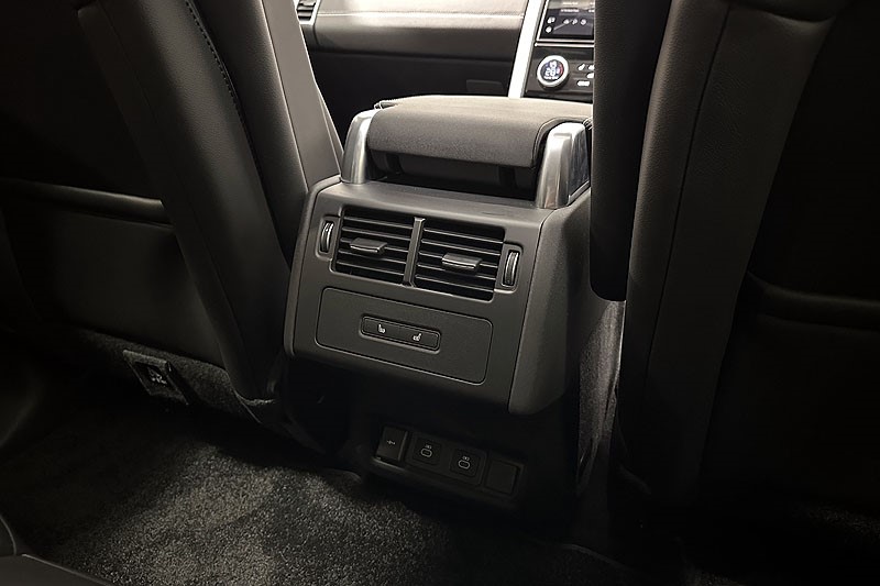 2025 (25) LAND ROVER DISCOVERY 3.0 D350 Dynamic SE 5dr Auto 4797964