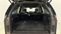 2025 (25) LAND ROVER DISCOVERY 3.0 D350 Dynamic SE 5dr Auto 4797999