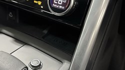 2025 (25) LAND ROVER DISCOVERY 3.0 D350 Dynamic SE 5dr Auto 4797979