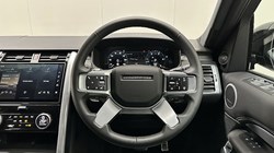 2025 (25) LAND ROVER DISCOVERY 3.0 D350 Dynamic SE 5dr Auto 4797966