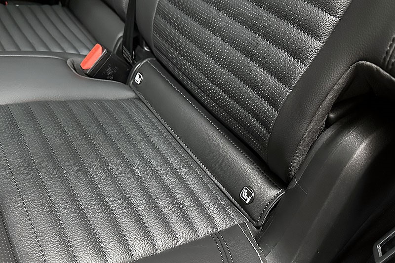 2025 (25) LAND ROVER DISCOVERY 3.0 D350 Dynamic SE 5dr Auto 4797995