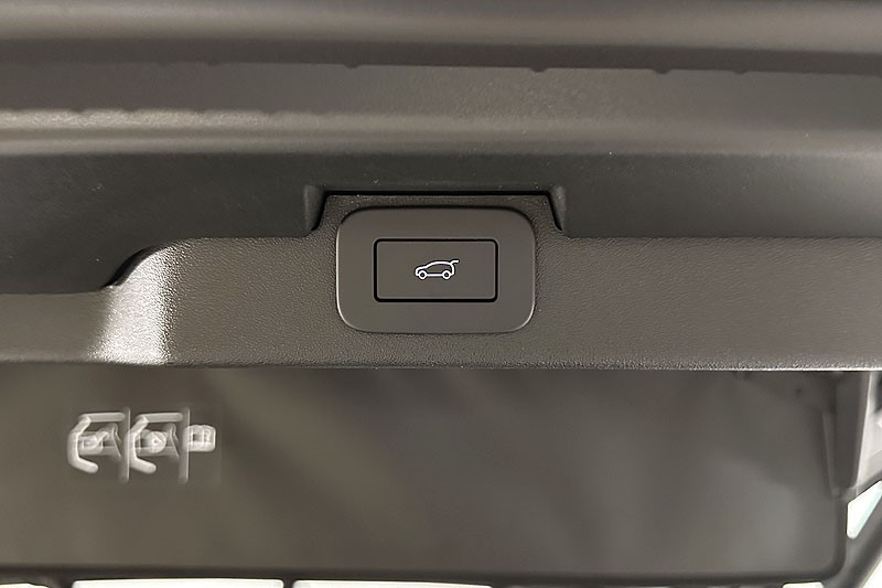 2025 (25) LAND ROVER DISCOVERY 3.0 D350 Dynamic SE 5dr Auto 4798001