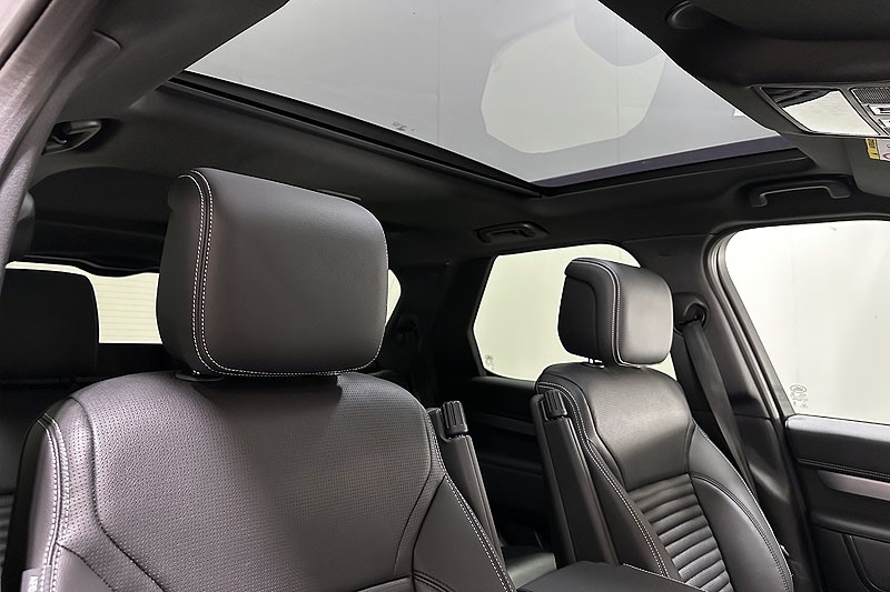 2025 (25) LAND ROVER DISCOVERY 3.0 D350 Dynamic SE 5dr Auto 4797974