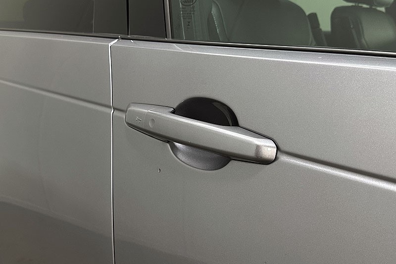 2025 (25) LAND ROVER DISCOVERY 3.0 D350 Dynamic SE 5dr Auto 4798006