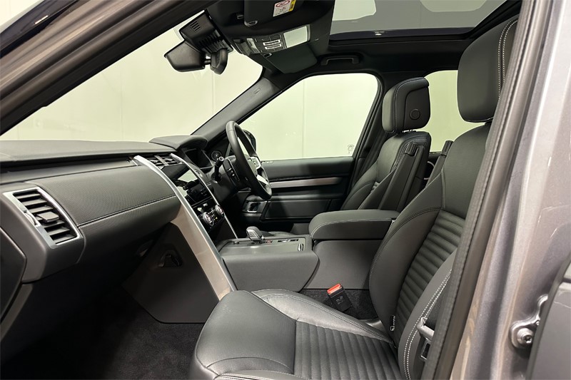 2025 (25) LAND ROVER DISCOVERY 3.0 D350 Dynamic SE 5dr Auto 4797956