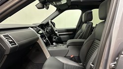 2025 (25) LAND ROVER DISCOVERY 3.0 D350 Dynamic SE 5dr Auto 4797956