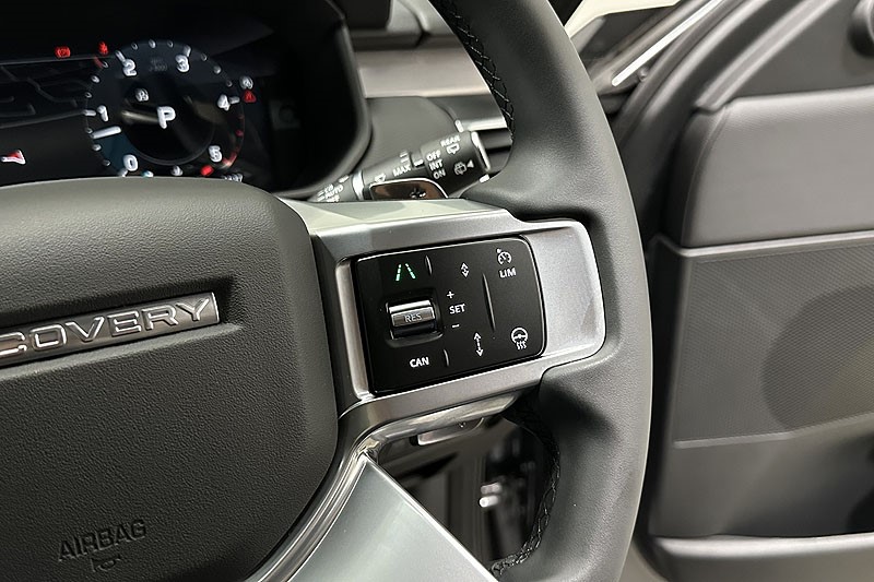 2025 (25) LAND ROVER DISCOVERY 3.0 D350 Dynamic SE 5dr Auto 4797976