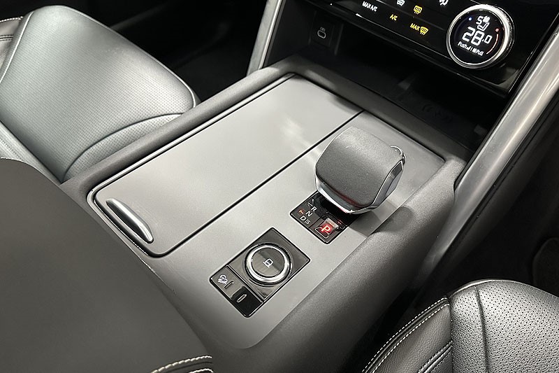 2025 (25) LAND ROVER DISCOVERY 3.0 D350 Dynamic SE 5dr Auto 4797978