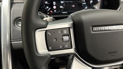 2025 (25) LAND ROVER DISCOVERY 3.0 D350 Dynamic SE 5dr Auto 4797975