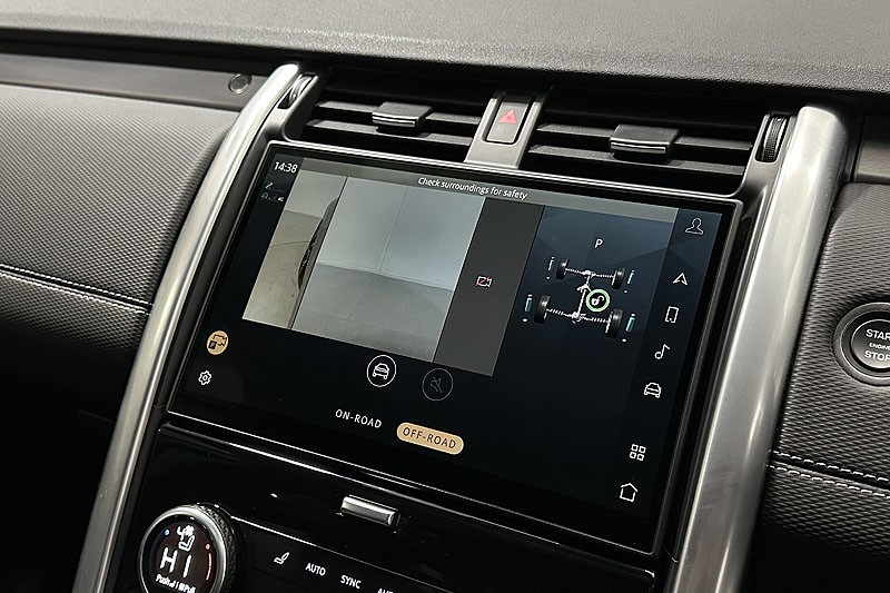 2025 (25) LAND ROVER DISCOVERY 3.0 D350 Dynamic SE 5dr Auto 4797983