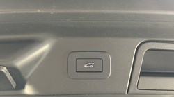 2024 (24) LAND ROVER RANGE ROVER VELAR 2.0 P250 Dynamic HSE 5dr Auto 4701210