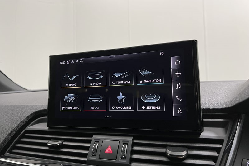 2022 (22) AUDI Q5 40 TDI Quattro S Line 5dr S Tronic 4710484