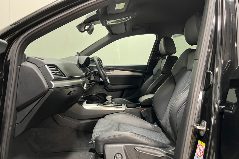2022 (22) AUDI Q5 40 TDI Quattro S Line 5dr S Tronic 4710456