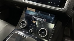 2022 (72) LAND ROVER RANGE ROVER VELAR 2.0 D200 Edition 5dr Auto 4743360
