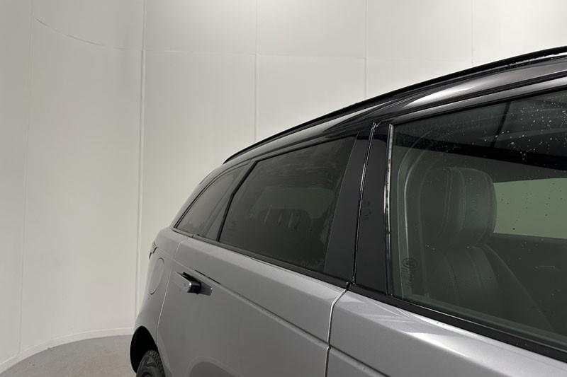 2022 (72) LAND ROVER RANGE ROVER VELAR 2.0 D200 Edition 5dr Auto 4743382