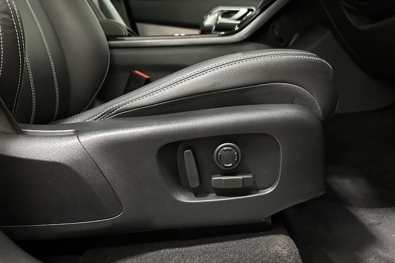 2022 (72) LAND ROVER RANGE ROVER VELAR 2.0 D200 Edition 5dr Auto 4743353