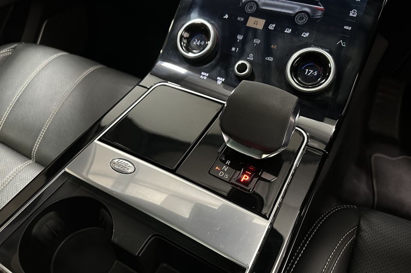 2022 (72) LAND ROVER RANGE ROVER VELAR 2.0 D200 Edition 5dr Auto 4743359