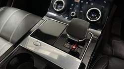 2022 (72) LAND ROVER RANGE ROVER VELAR 2.0 D200 Edition 5dr Auto 4743359