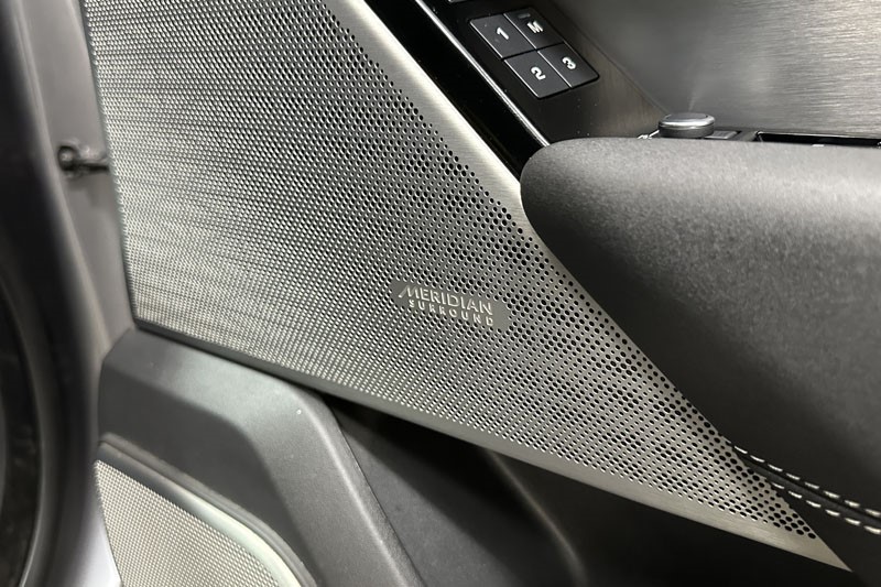 2022 (72) LAND ROVER RANGE ROVER VELAR 2.0 D200 Edition 5dr Auto 4743351