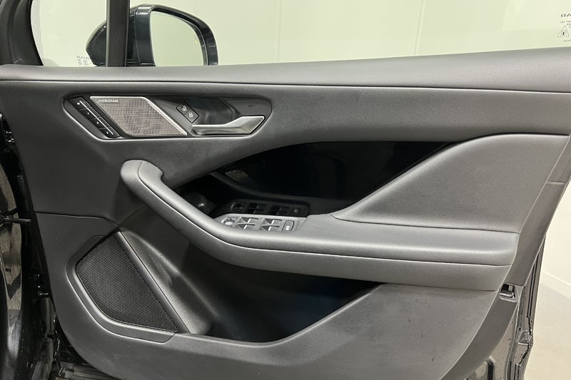 2022 (22) JAGUAR I-PACE 294kW EV400 SE 90kWh 5dr Auto [11kW Charger] 4744954