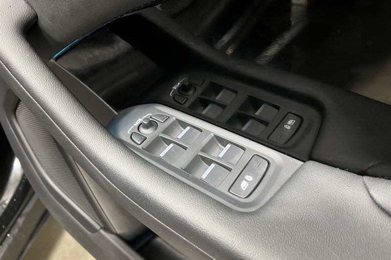 2022 (22) JAGUAR I-PACE 294kW EV400 SE 90kWh 5dr Auto [11kW Charger] 4744955