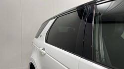 2021 (21) LAND ROVER DISCOVERY SPORT 2.0 D180 R-Dynamic SE 5dr Auto 4753771