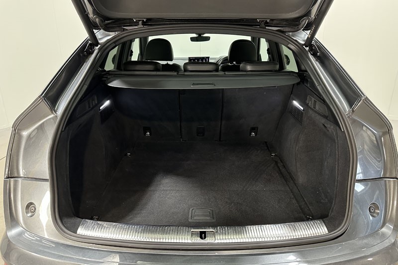 2022 (22) AUDI Q5 40 TDI Quattro Edition 1 5dr S Tronic 4717777