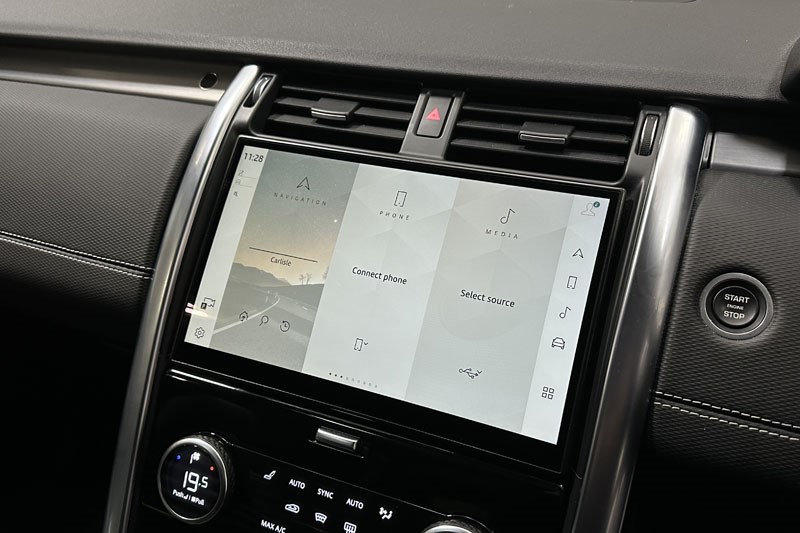 2022 (72) LAND ROVER DISCOVERY 3.0 D300 R-Dynamic SE 5dr Auto 4741627