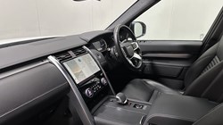 2022 (72) LAND ROVER DISCOVERY 3.0 D300 R-Dynamic SE 5dr Auto 4741637