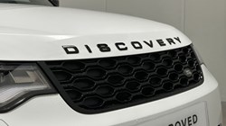2022 (72) LAND ROVER DISCOVERY 3.0 D300 R-Dynamic SE 5dr Auto 4741657
