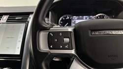 2022 (72) LAND ROVER DISCOVERY 3.0 D300 R-Dynamic SE 5dr Auto 4741622